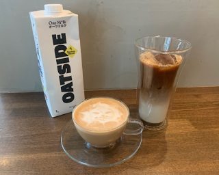 おはようございます。
本日22日は美容室、カフェ共に営業をしております。
カフェは14時半までのテイクアウトのみの営業となります。
ご来店をお待ちしております☕️

#新宿三丁目　#カフェ　#ランチ　#パスタ
#テイクアウト