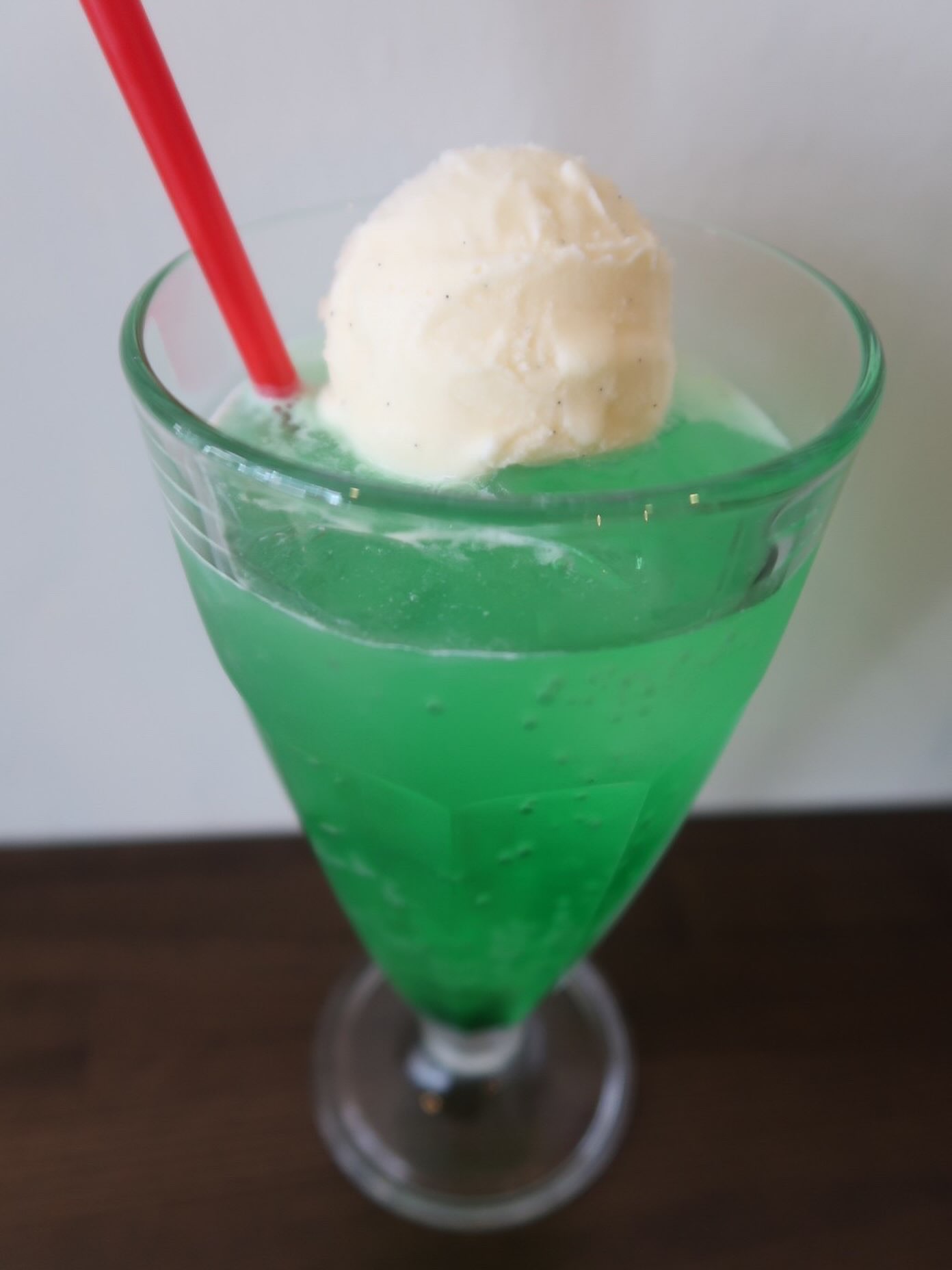 おはようございます。
本日3日は美容室、カフェ共に営業をしております。カフェは14時までの営業となります。
ご来店をお待ちしております☕️

《メロンクリームソーダ》

#新宿三丁目　#カフェ　#ランチ　#パスタ
#テイクアウト