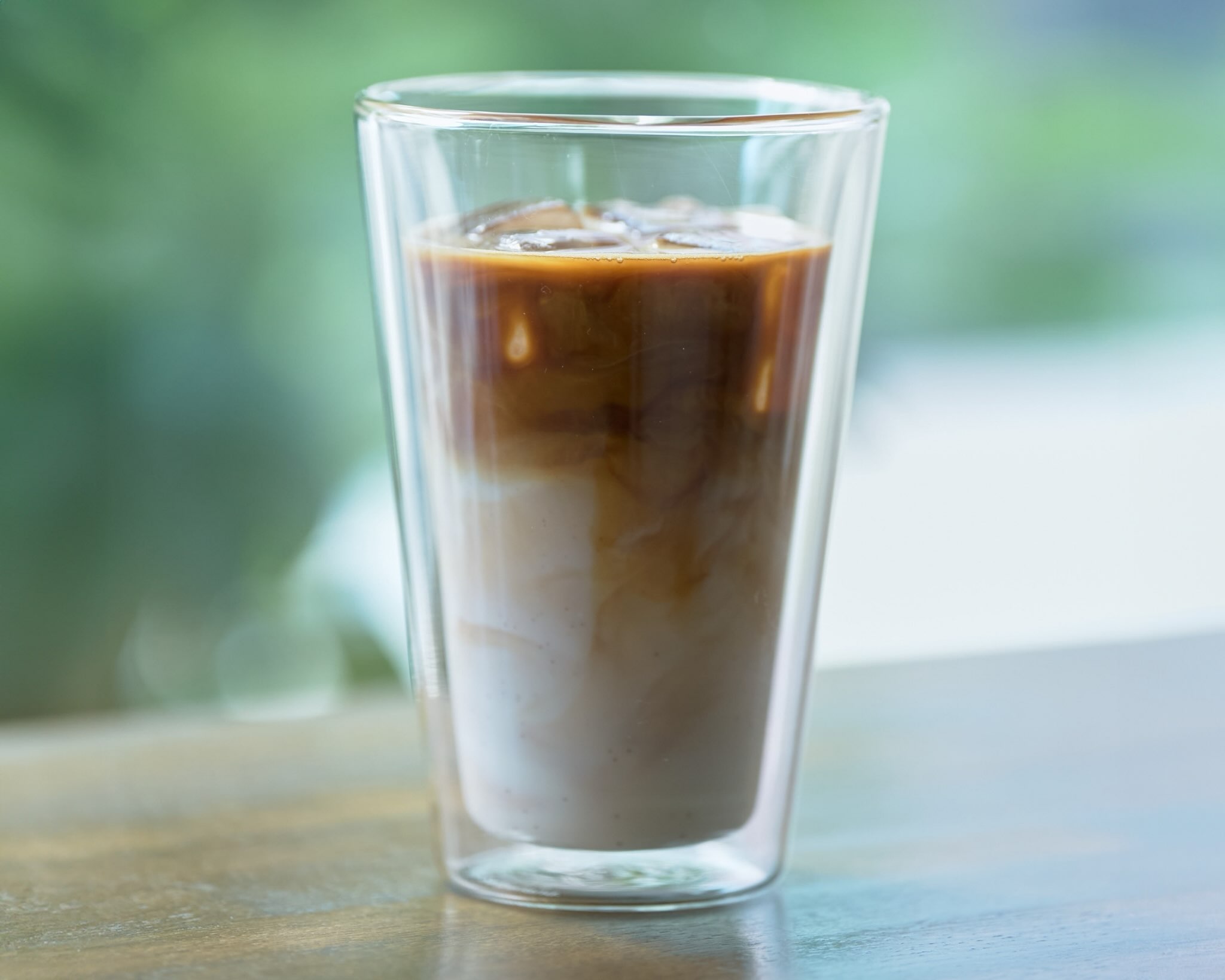 おはようございます。
本日25日はカフェのみ14時半までの営業となります。
ご来店をお待ちしております☕️

アイスカフェラテ

#新宿三丁目　#カフェ　#ランチ　#パスタ
#テイクアウト