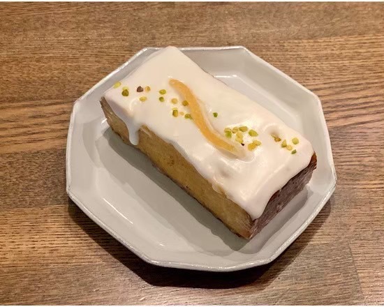 レモンの甘酸っぱいパウンドケーキ